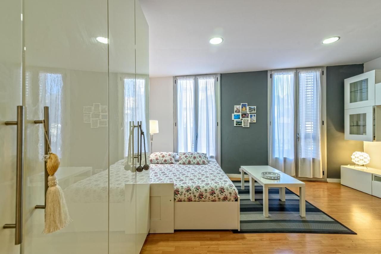Loft En Badalona Centro Appartement Buitenkant foto